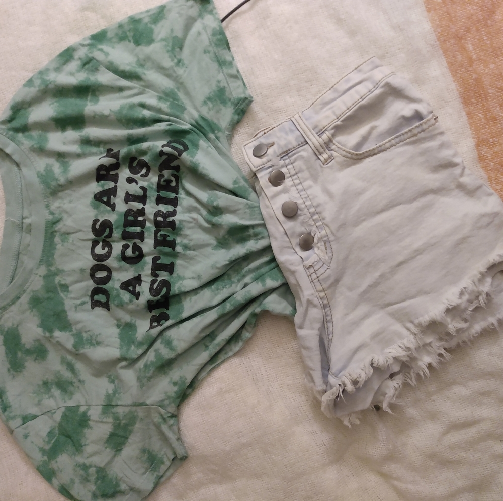 2 tops and shorts